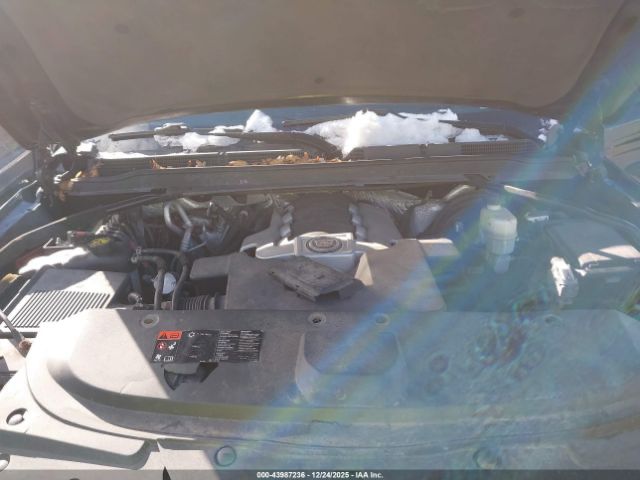 Car Image 2015 CADILLAC ESCALADE