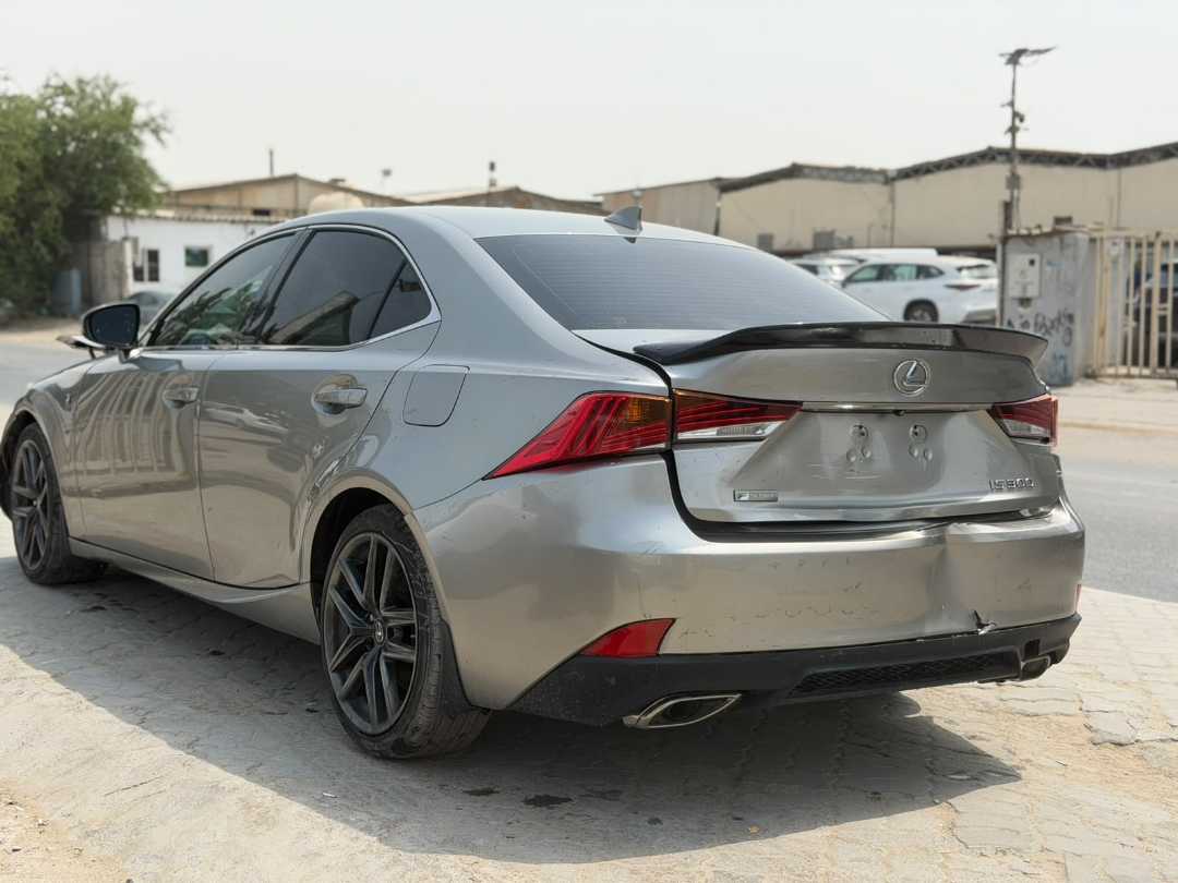 Car Image 2018 LEXUS IS