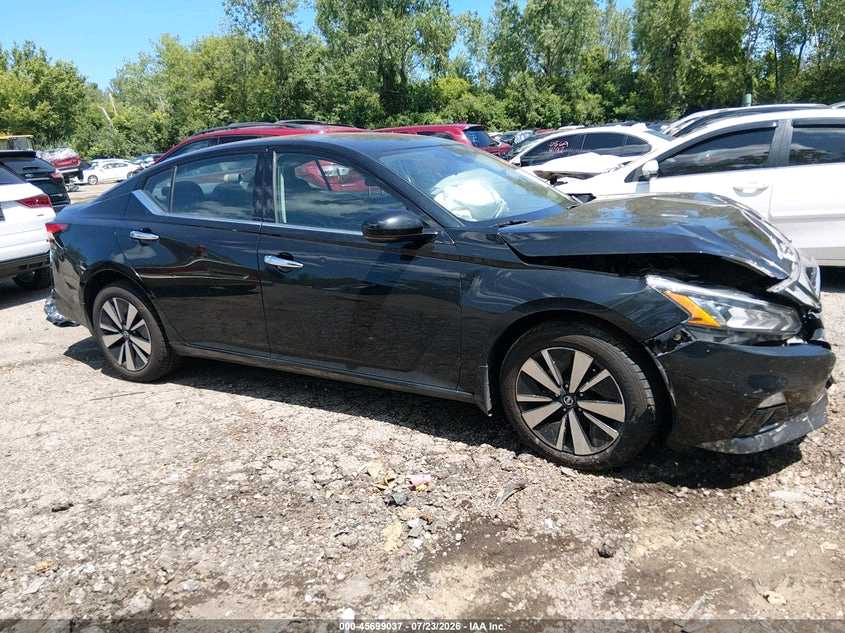 Car Image 2021 NISSAN ALTIMA