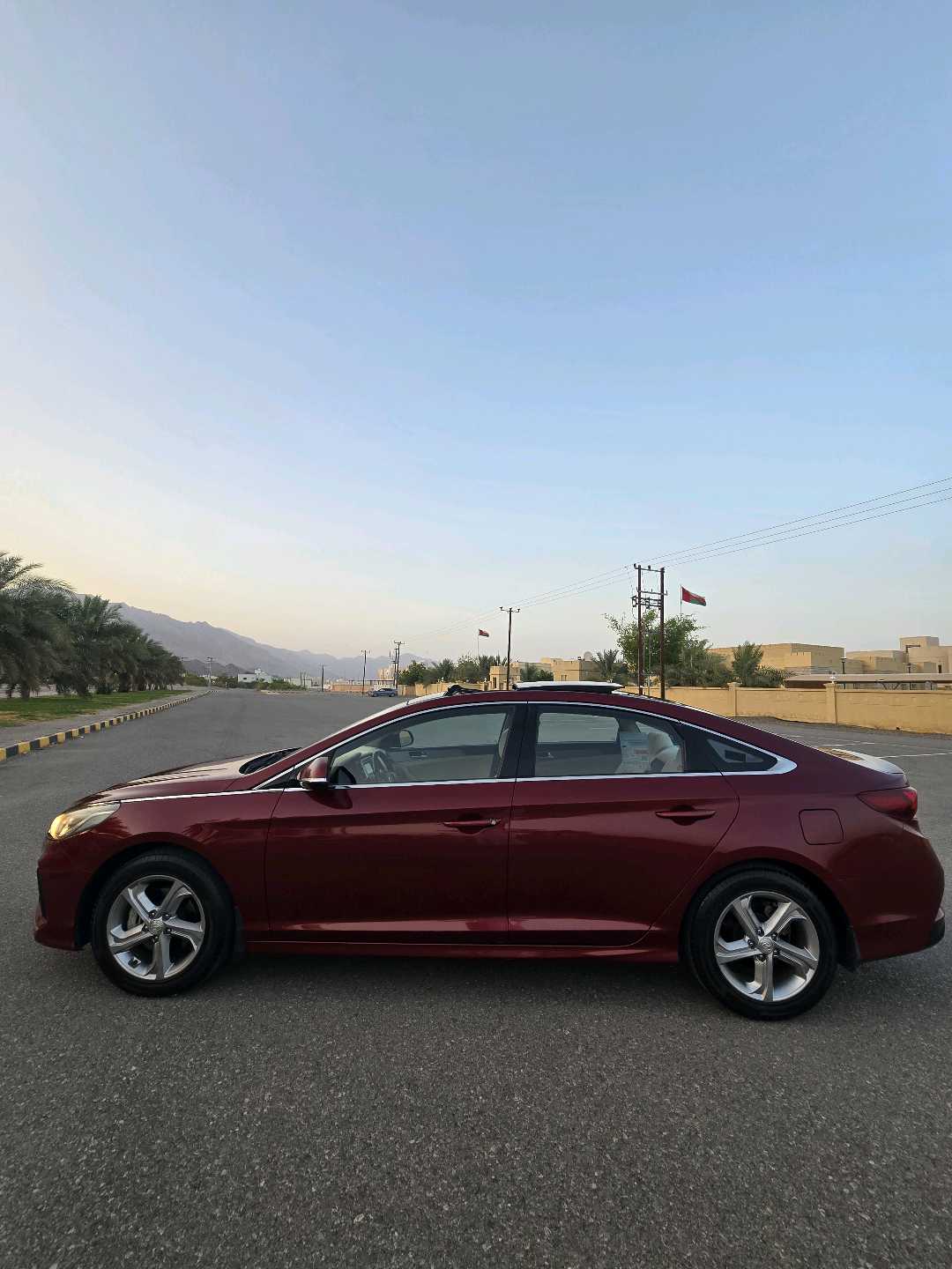 Car Image 2018 HYUNDAI SONATA LIMITED