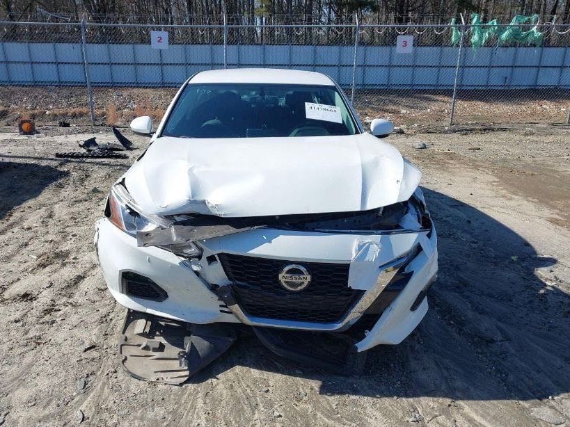 Car Image 2019 NISSAN ALTIMA