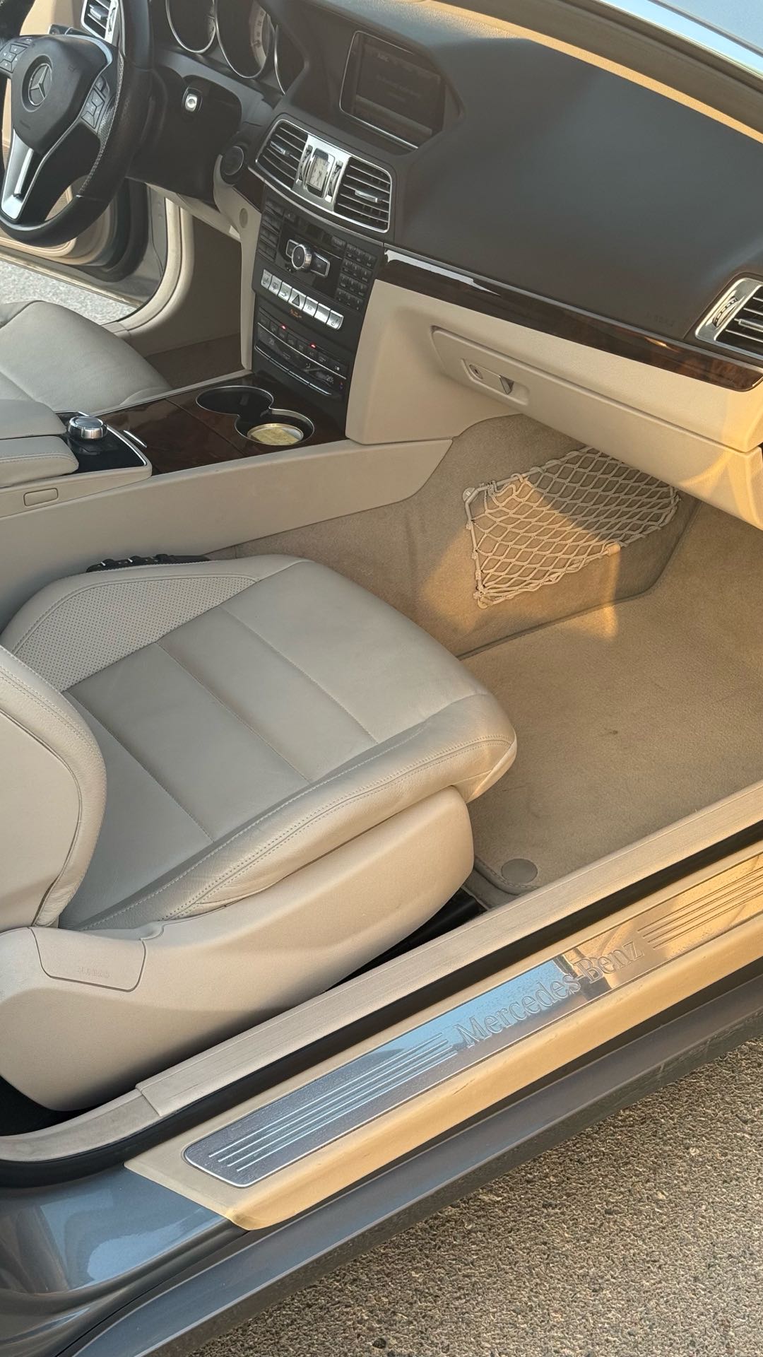 Car Image 2014 MERCEDES E Class 350
