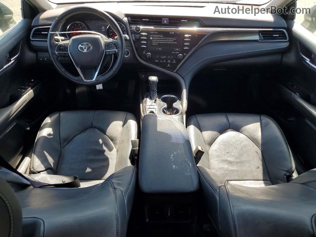 Car Image 2019 TOYOTA CAMRY