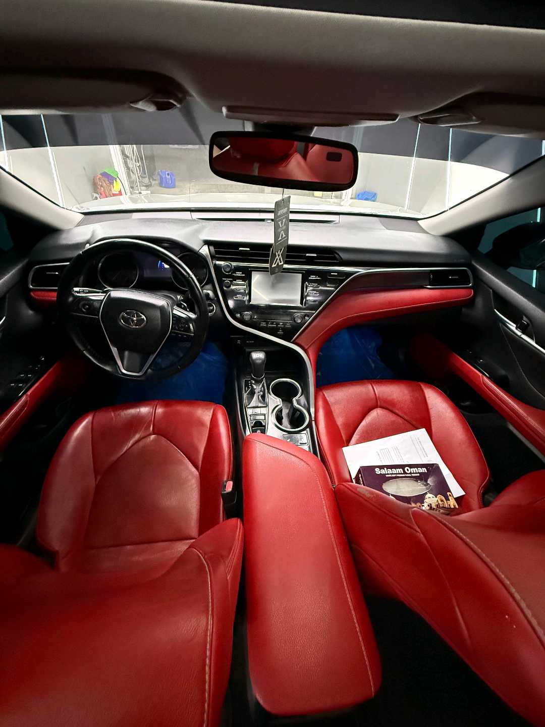 Car Image 2018 TOYOTA CAMRY XSE