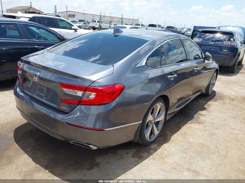 Car Image 2018 HONDA ACCORD TOURING