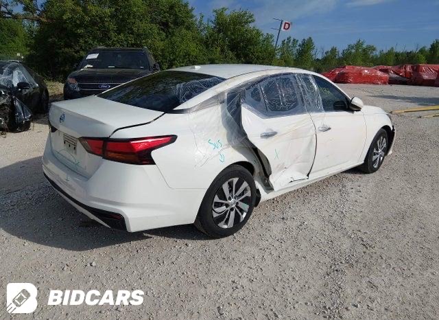 Car Image 2019 NISSAN ALTIMA