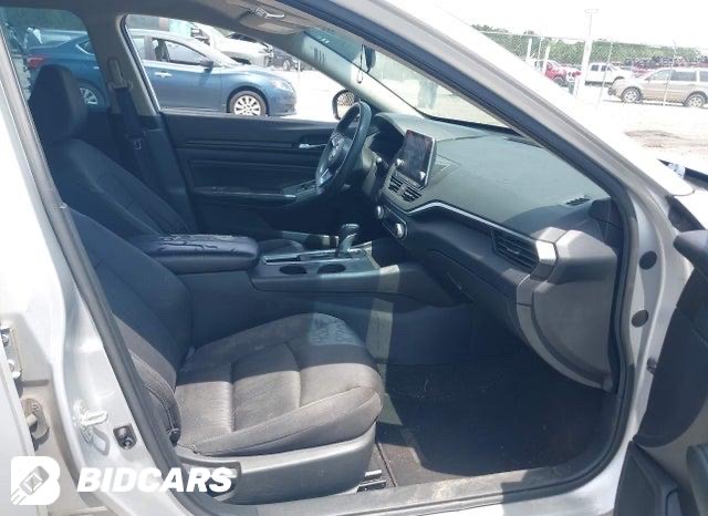 Car Image 2019 NISSAN ALTIMA