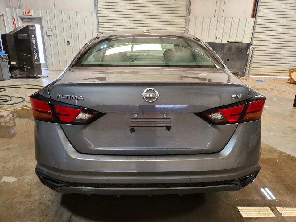 Car Image 2024 NISSAN ALTIMA