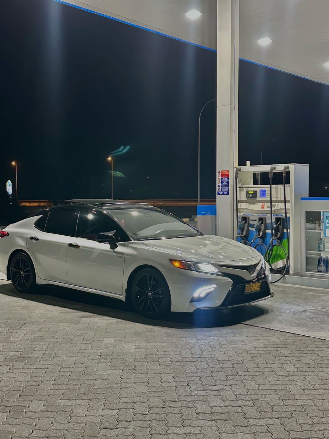 Car Image 2019 TOYOTA CAMRY XSE