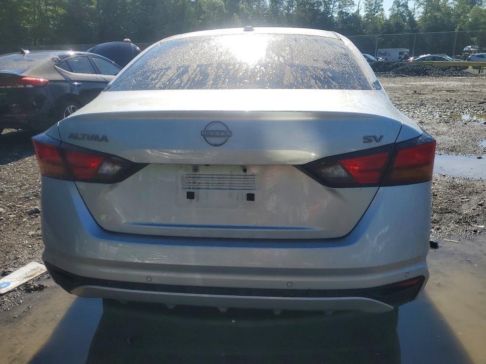 Car Image 2023 NISSAN ALTIMA