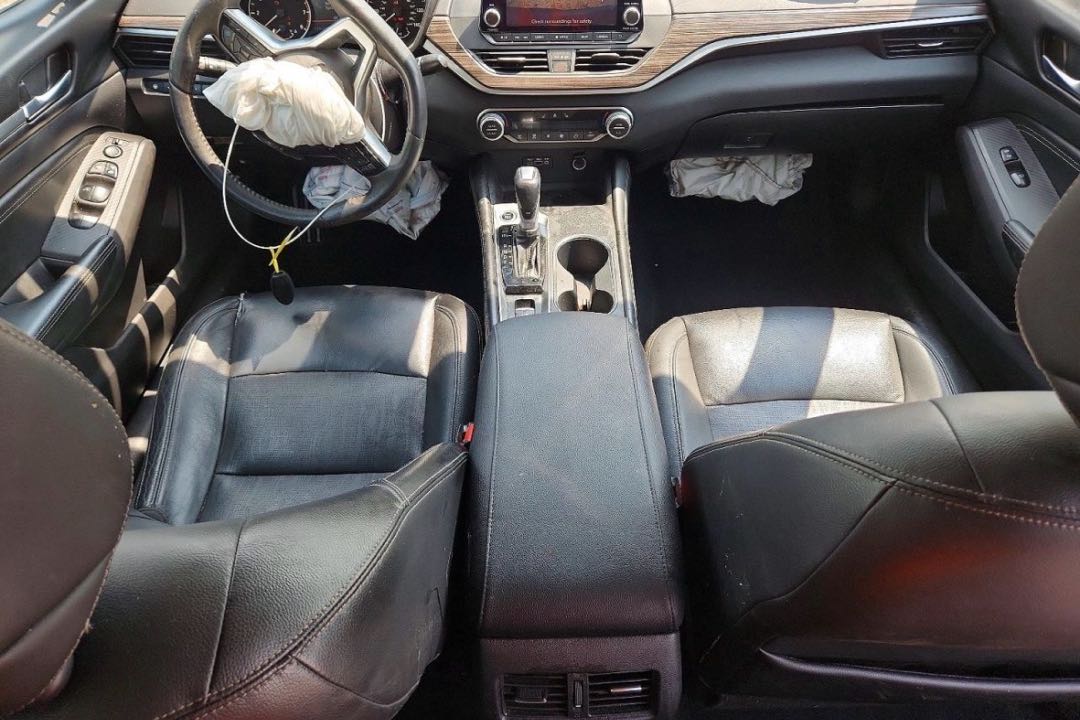 Car Image 2019 NISSAN ALTIMA