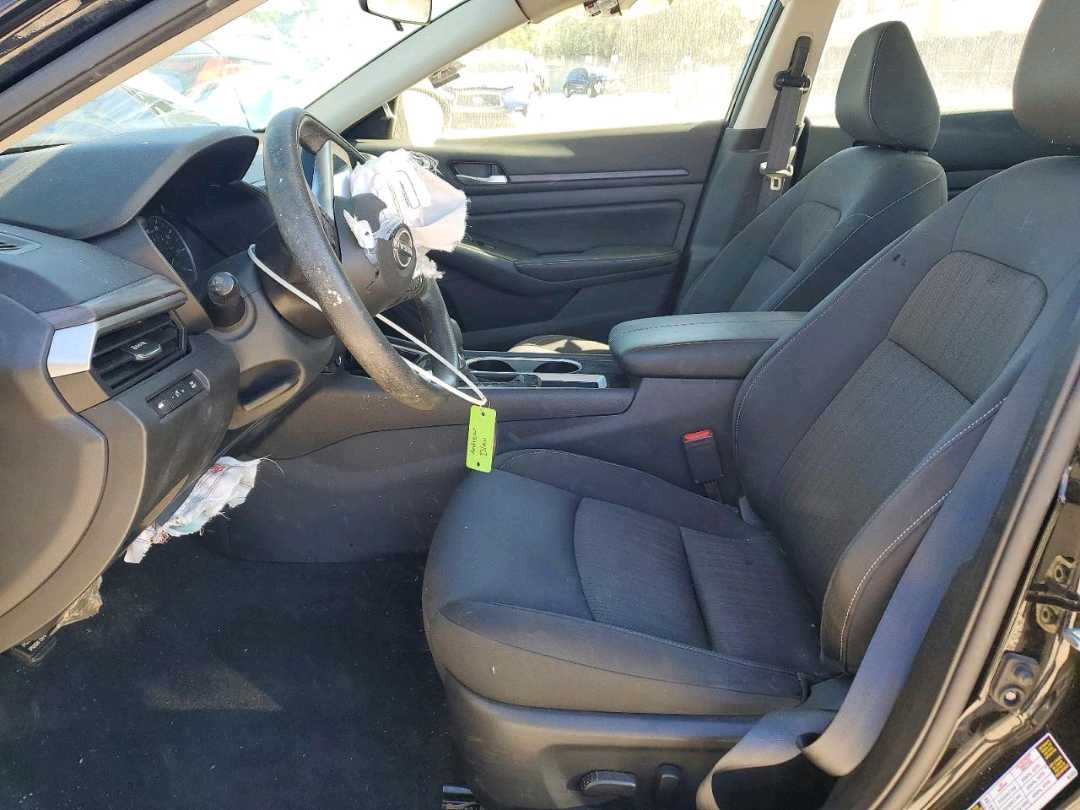 Car Image 2024 NISSAN ALTIMA