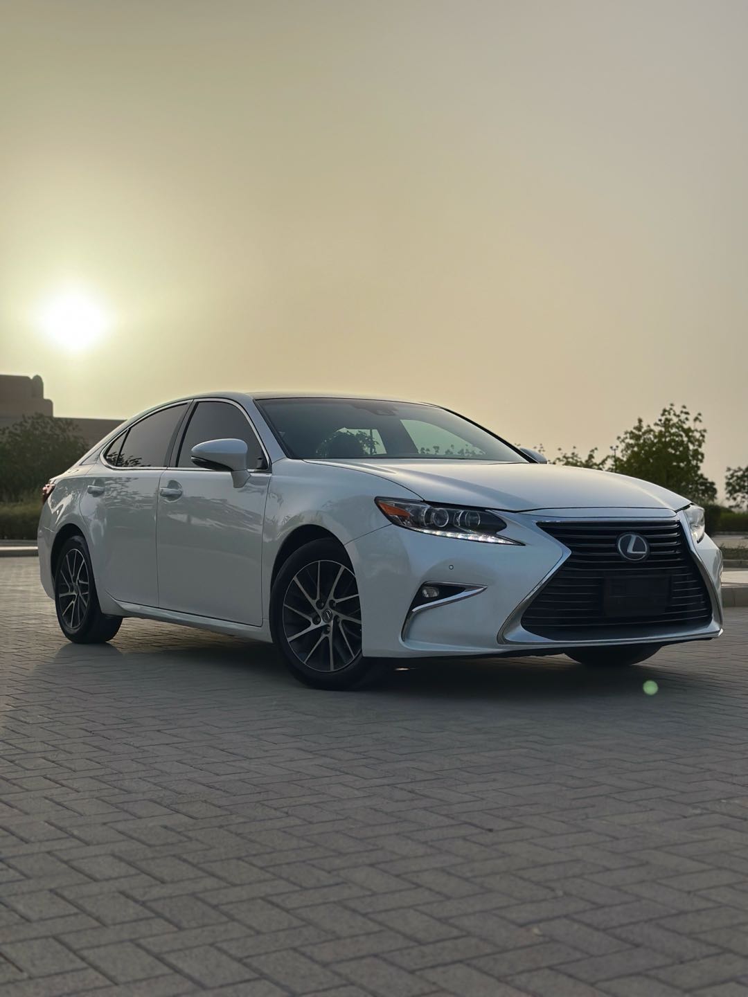 Car Image 2018 LEXUS ES 350
