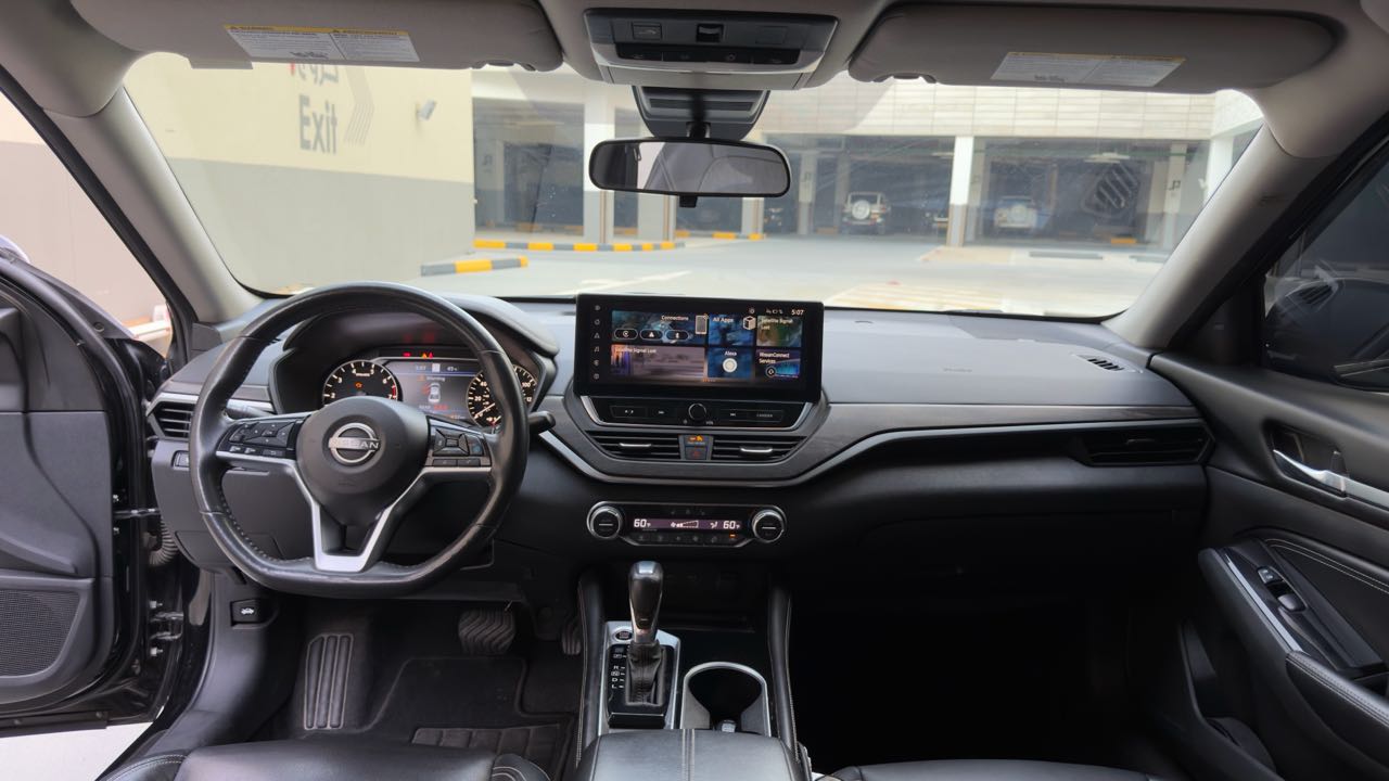 Car Image 2023 NISSAN ALTIMA SL