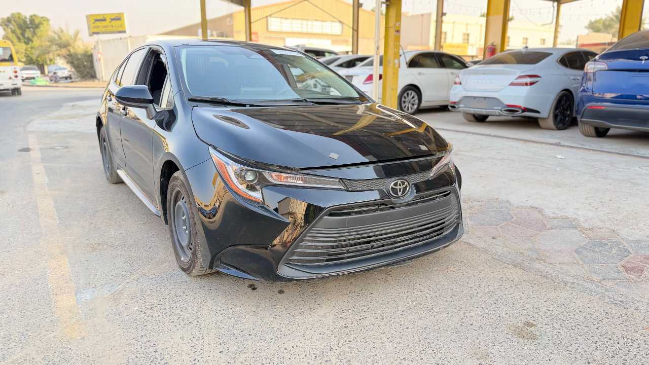 Car Image 2025 TOYOTA COROLLA