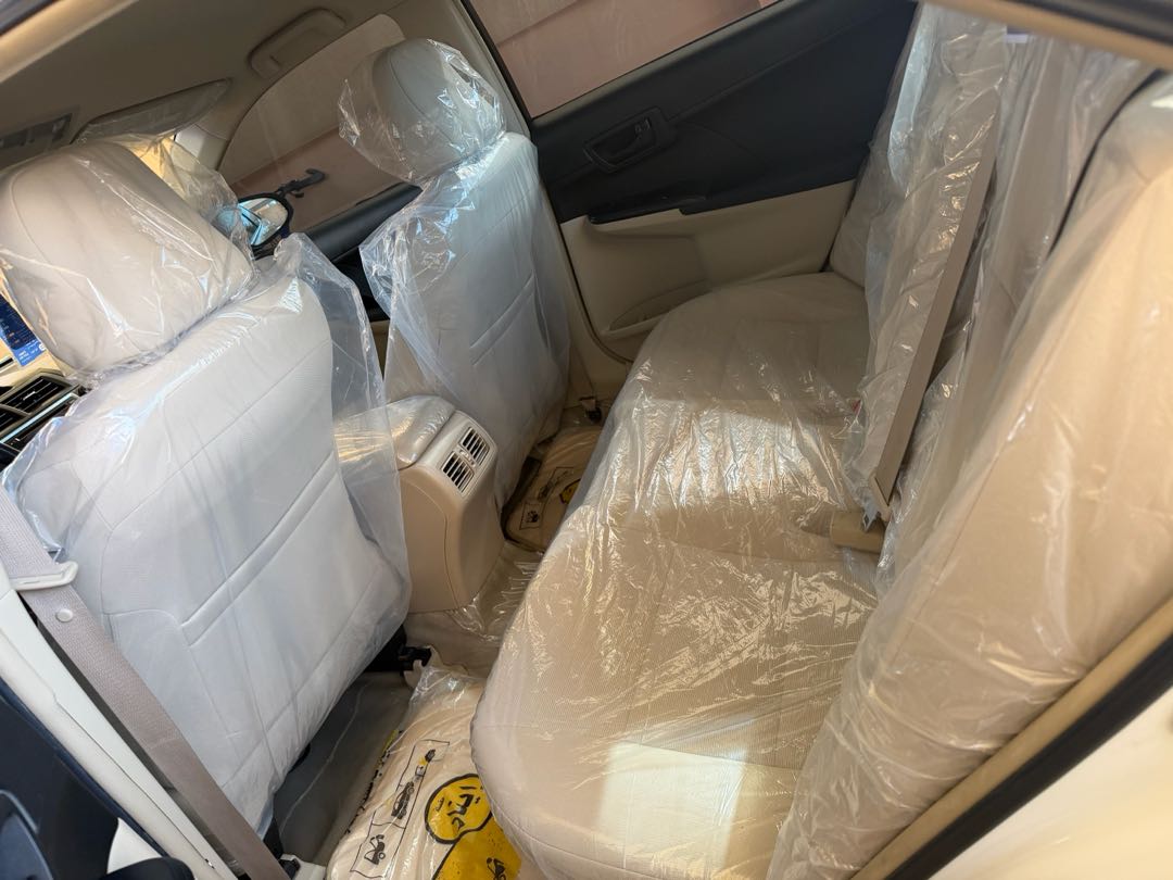 Car Image 2015 TOYOTA CAMRY GL