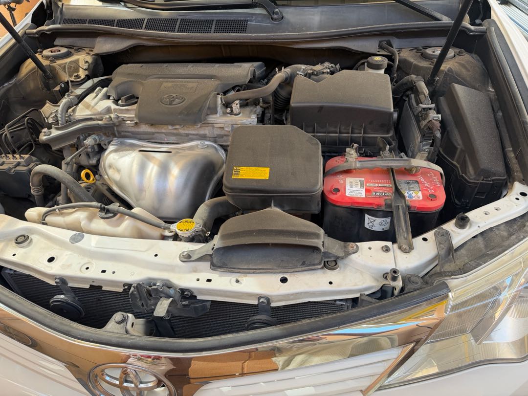 Car Image 2015 TOYOTA CAMRY GL