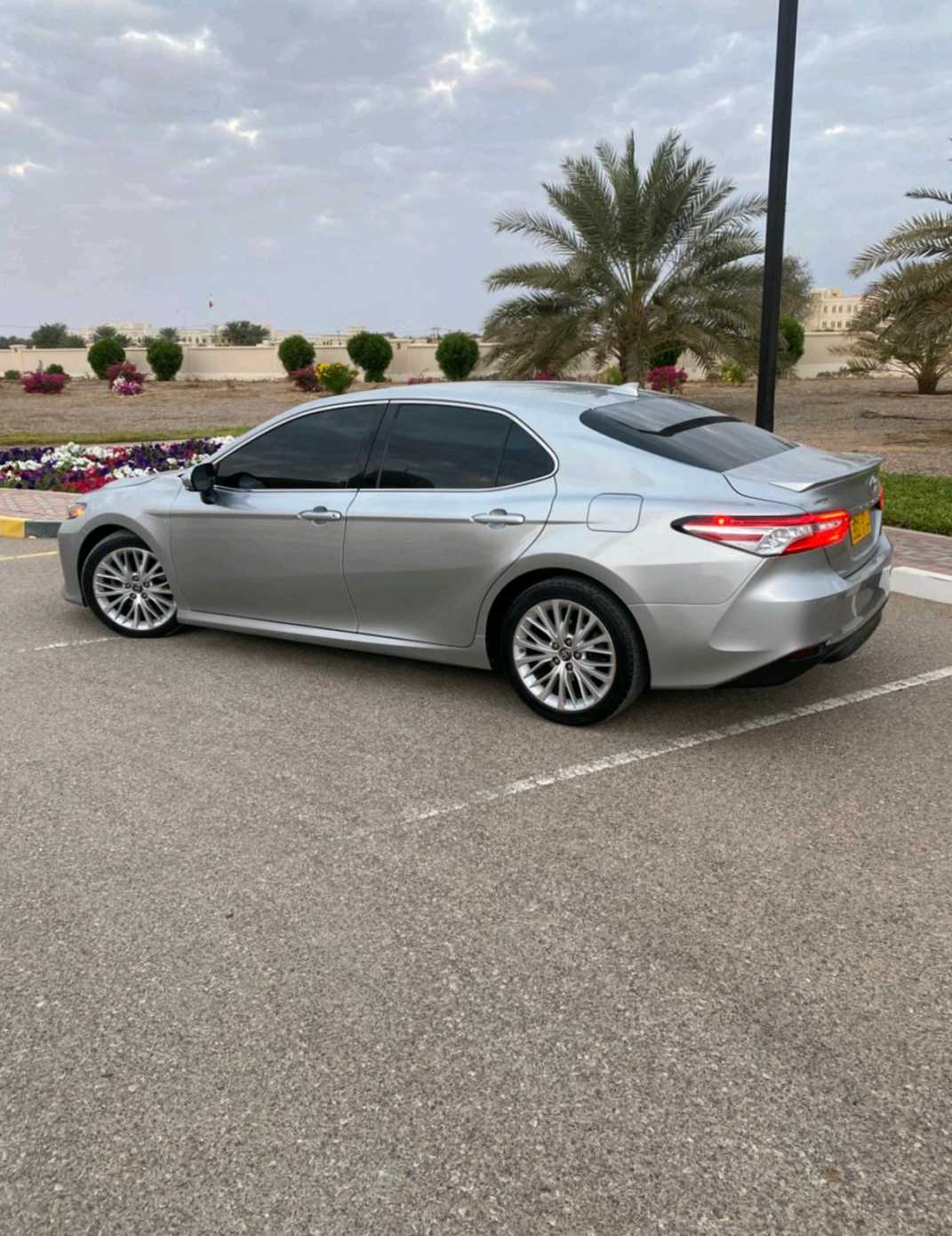 Car Image 2018 TOYOTA CAMRY XLE