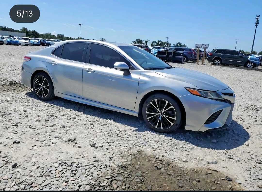Car Image 2019 TOYOTA CAMRY