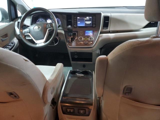 Car Image 2020 TOYOTA SIENNA