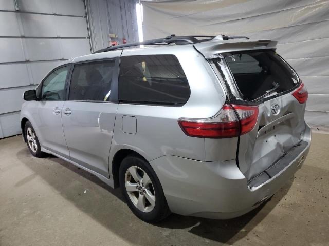Car Image 2020 TOYOTA SIENNA