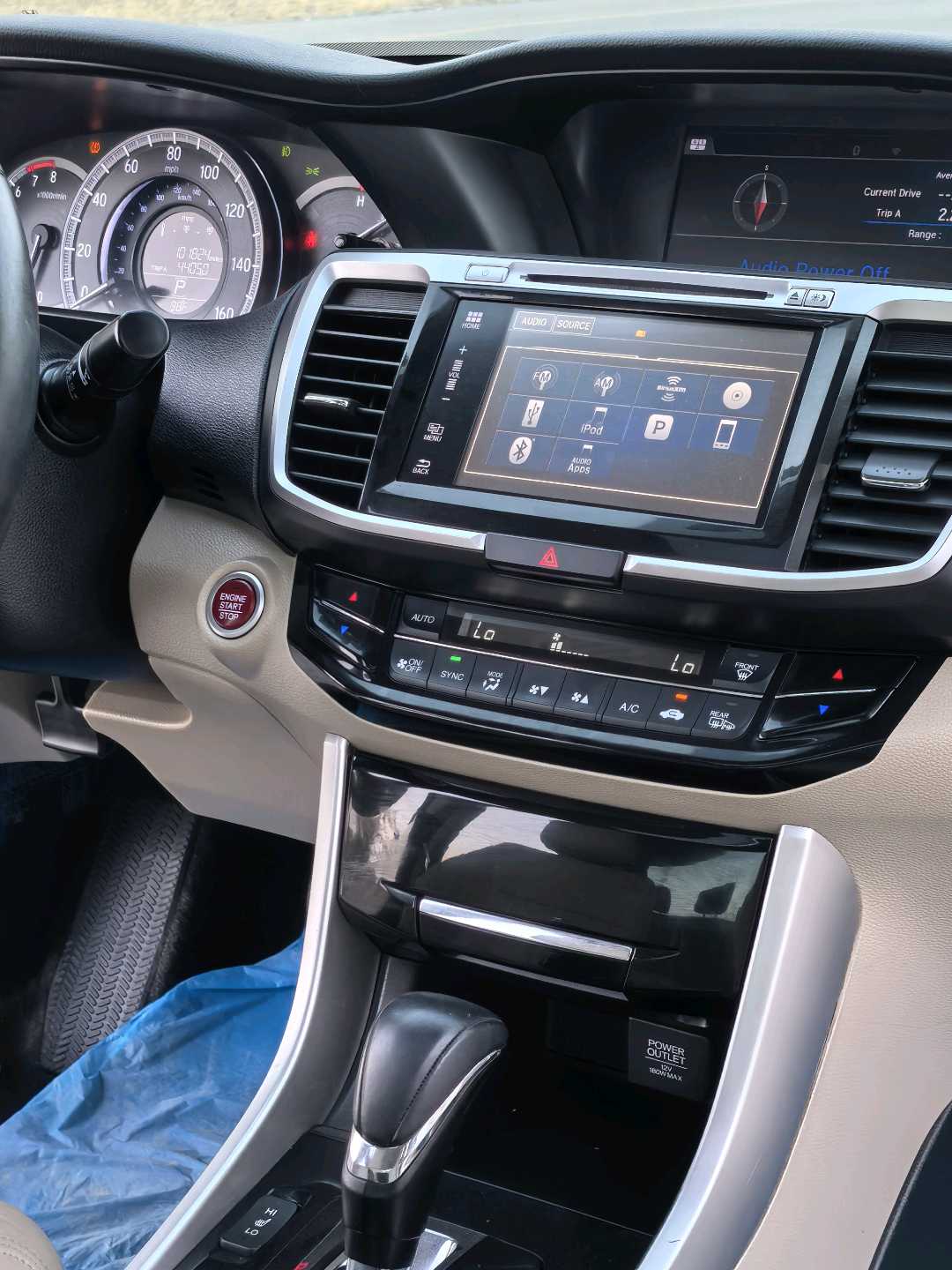 Car Image 2017 HONDA ACCORD EXL