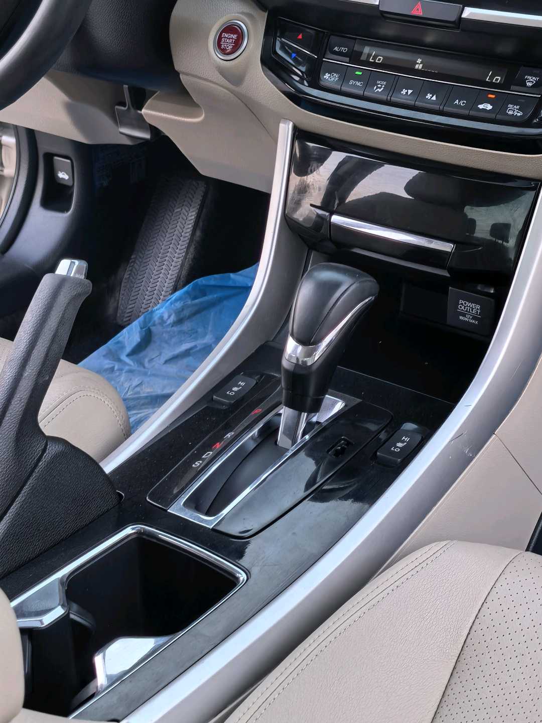 Car Image 2017 HONDA ACCORD EXL