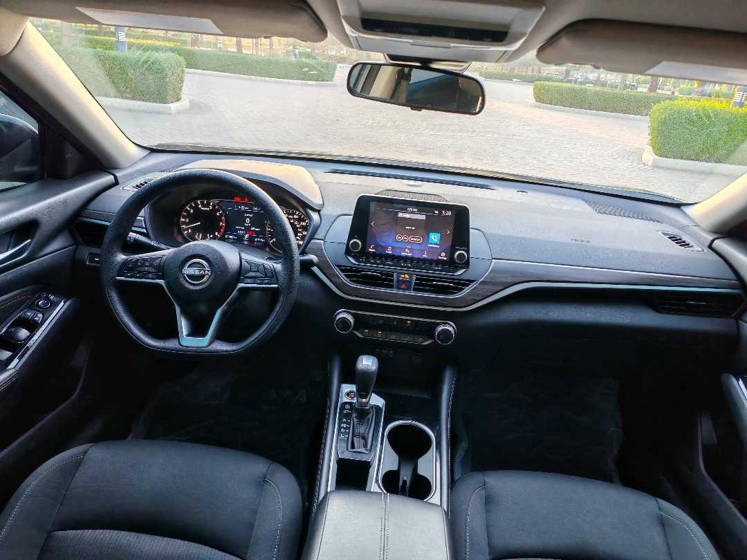 Car Image 2023 NISSAN ALTIMA SV