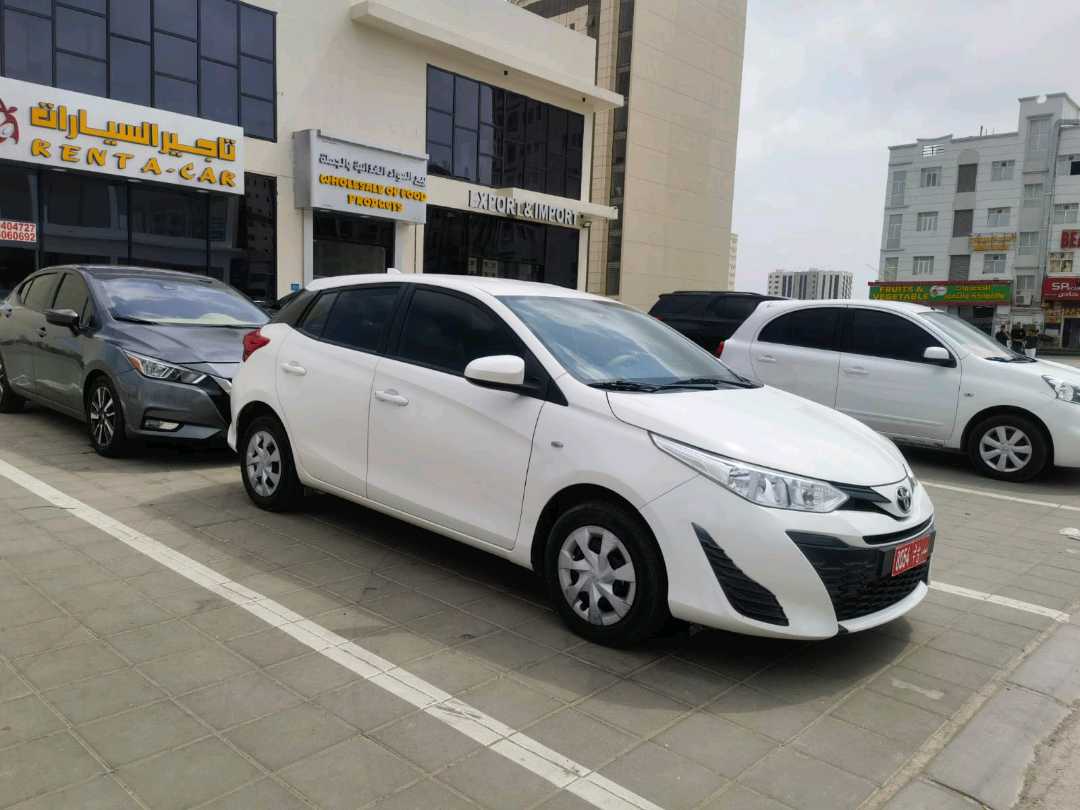 TOYOTA YARIS 2021