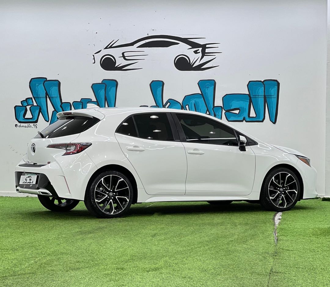 Car Image 2022 TOYOTA COROLLA Hatchback