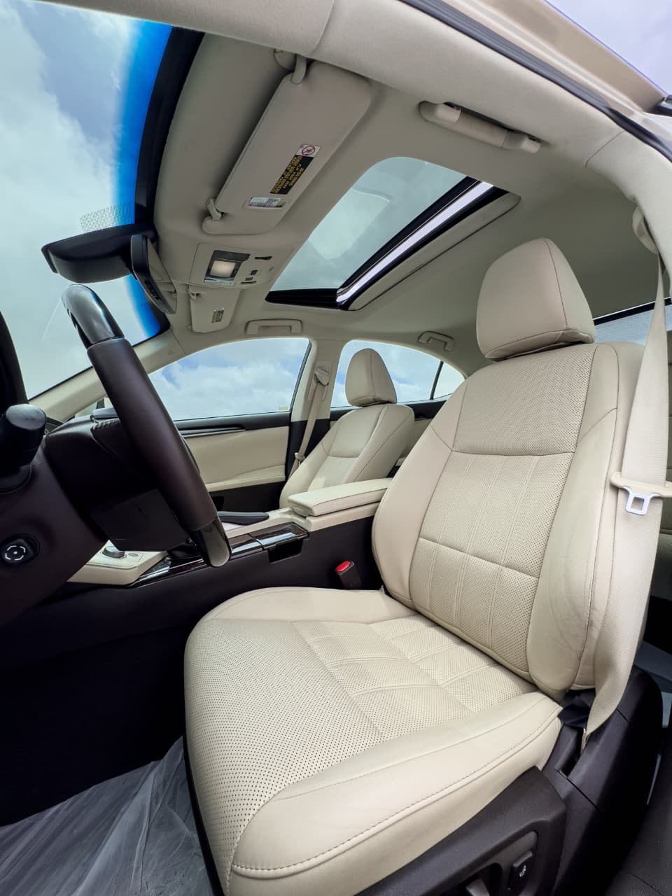 Car Image 2017 LEXUS ES 350