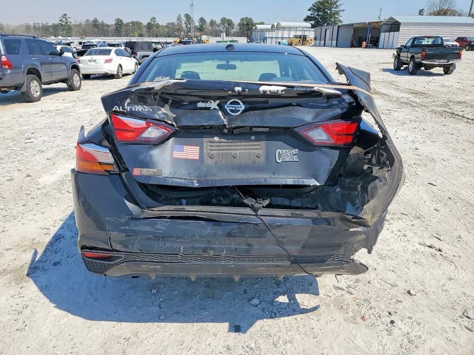 Car Image 2019 NISSAN ALTIMA