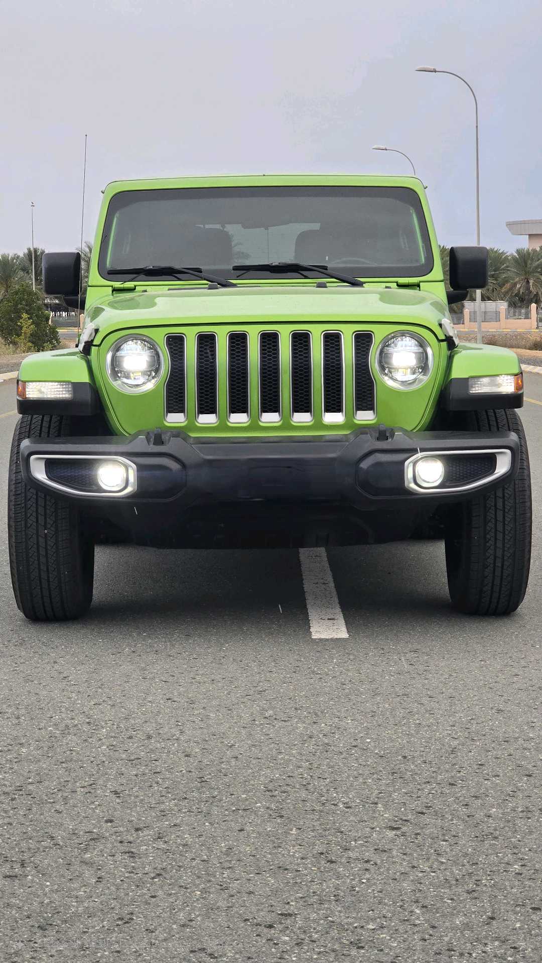 Car Image 2019 JEEP WRANGLER Sport