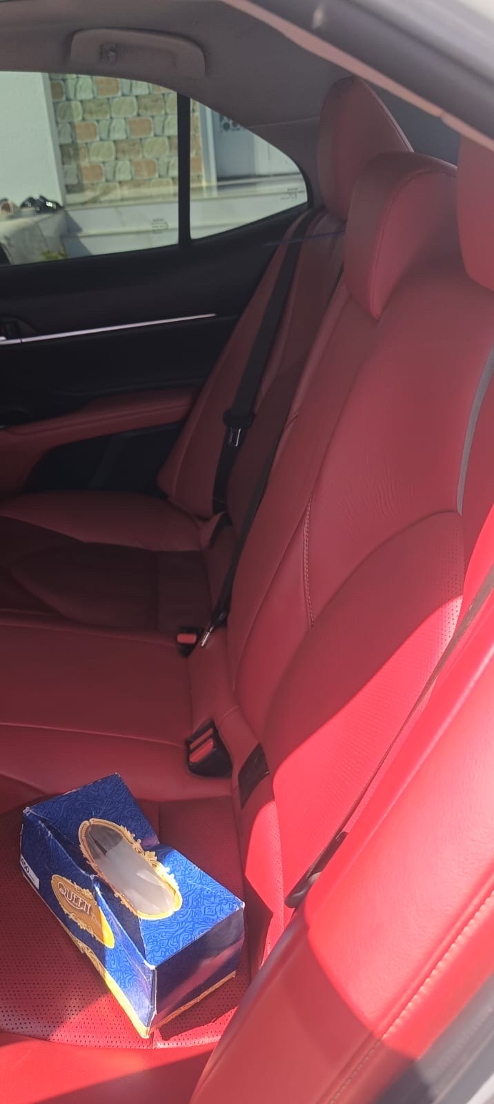 Car Image 2018 TOYOTA CAMRY XSE