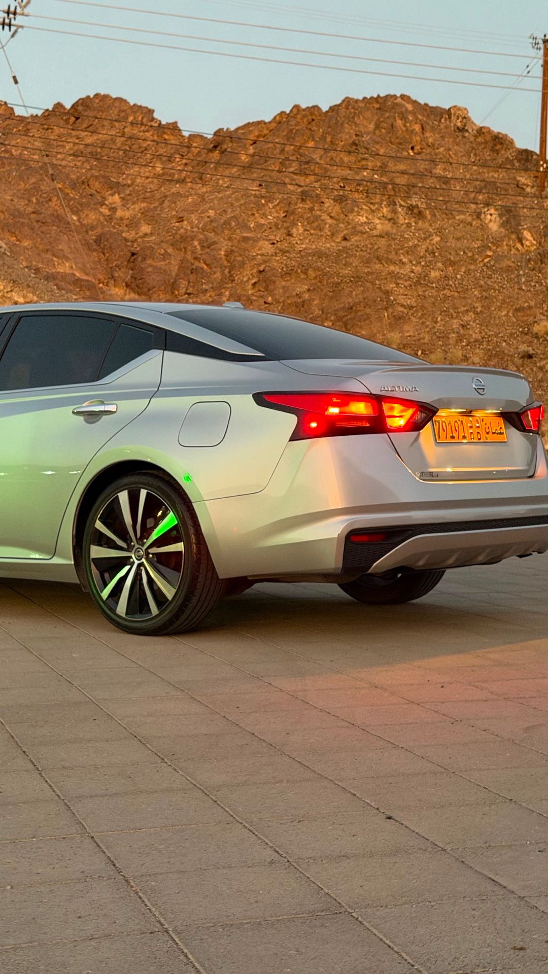 Car Image 2020 NISSAN ALTIMA S