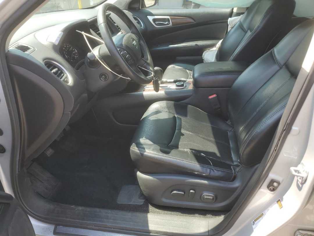 Car Image 2017 NISSAN PATHFINDER