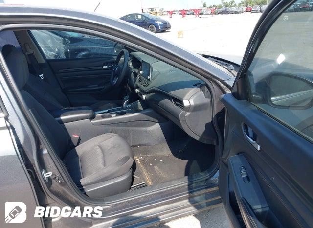Car Image 2019 NISSAN ALTIMA