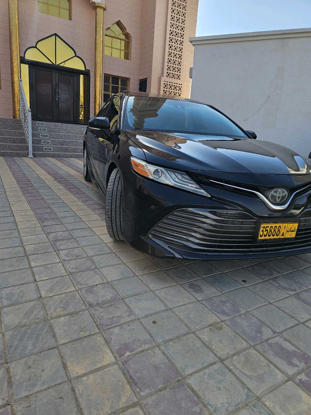 Car Image 2018 TOYOTA CAMRY XLE