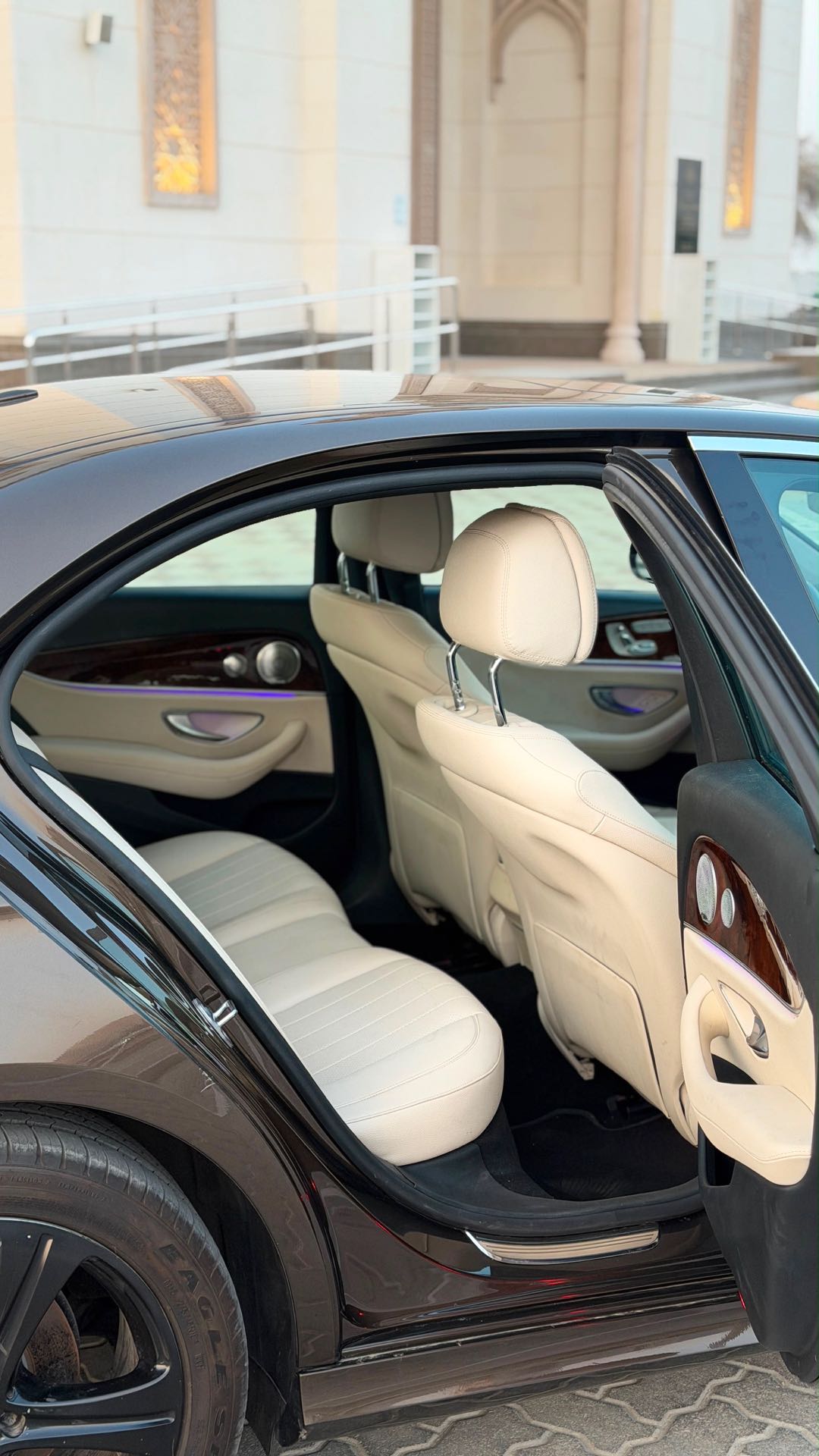 Car Image 2017 MERCEDES E Class