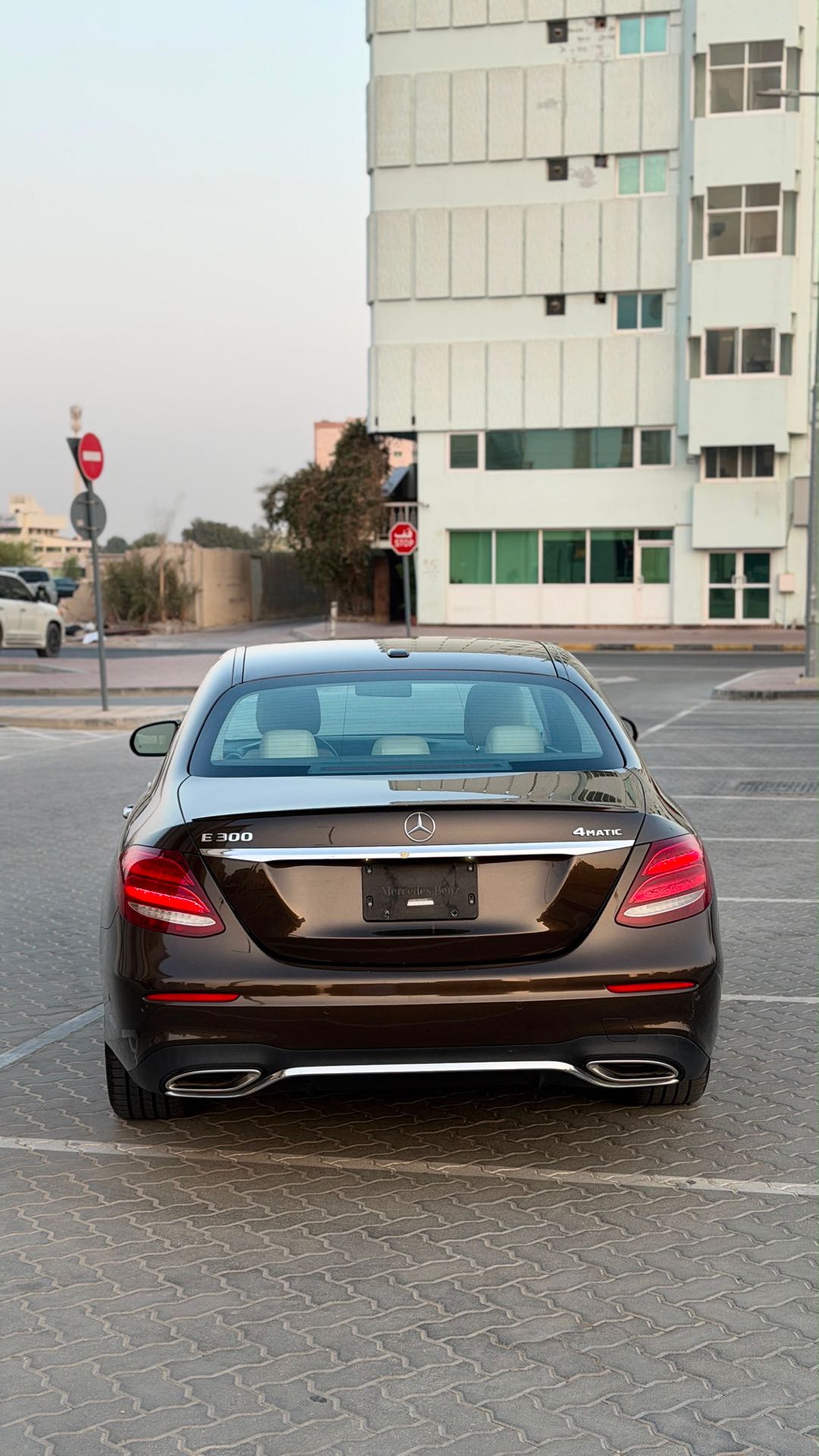 Car Image 2017 MERCEDES E Class