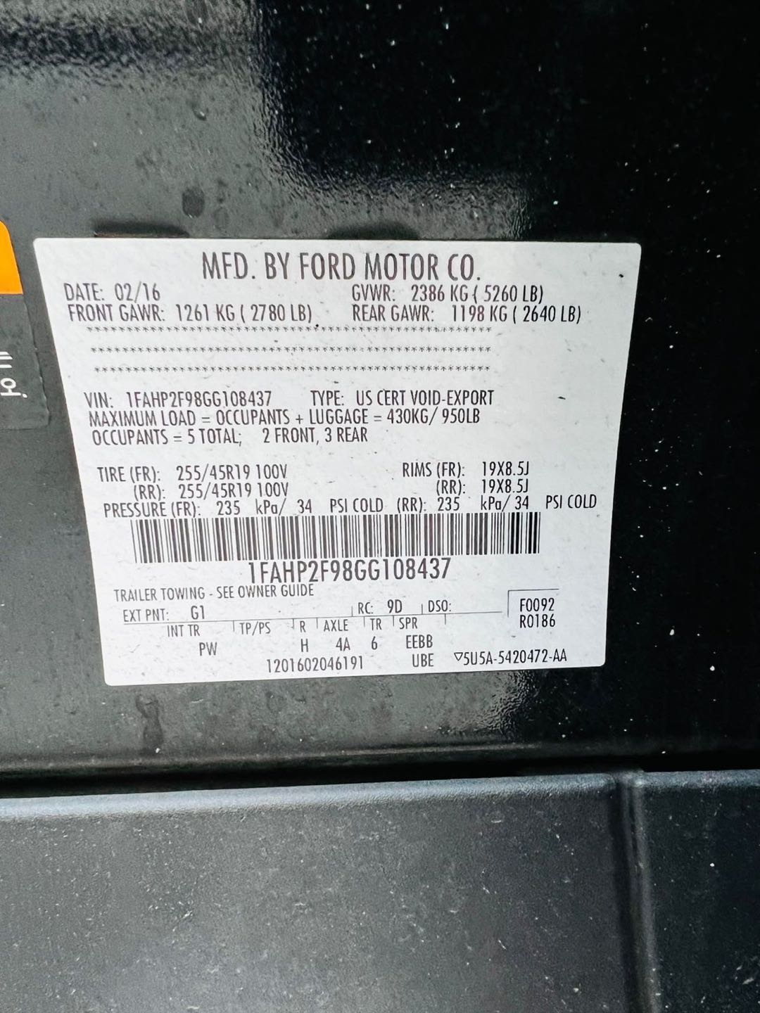 Car Image 2016 FORD TAURUS