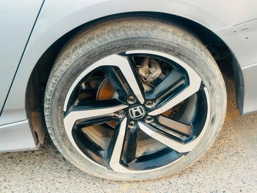 Car Image 2019 HONDA ACCORD
