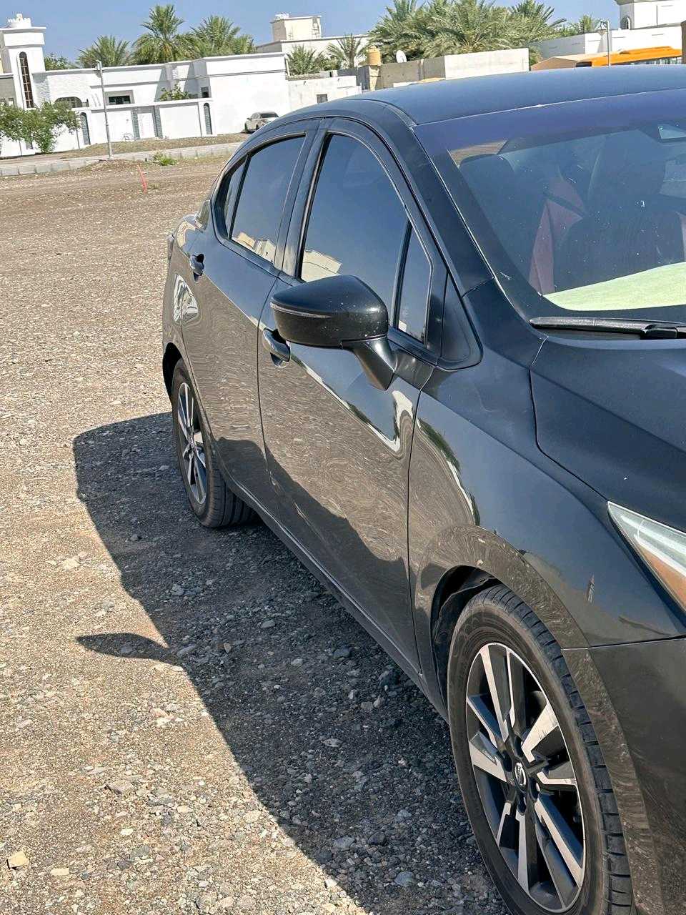 NISSAN VERSA 2021