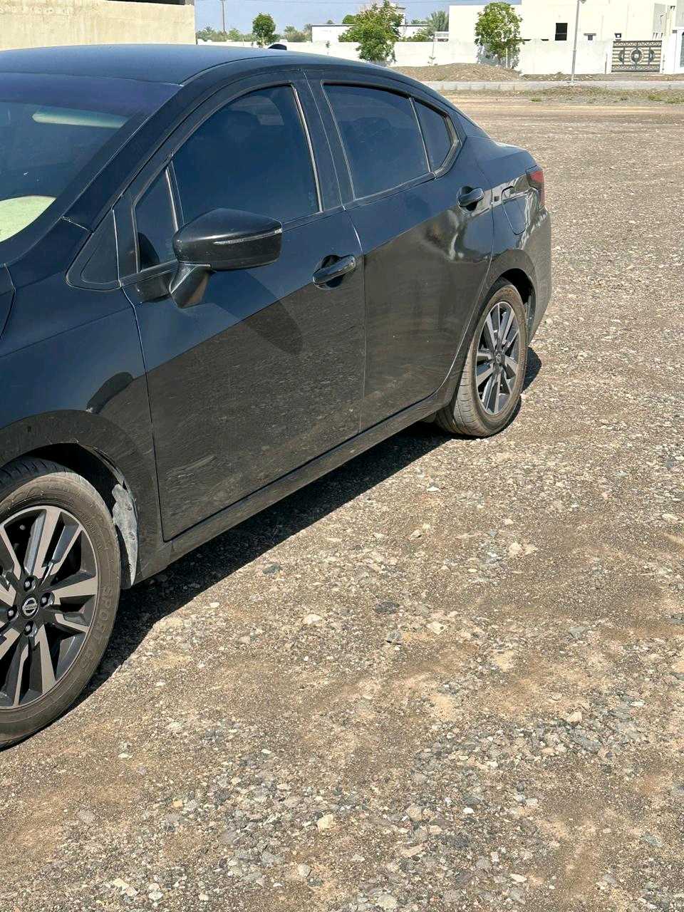 NISSAN VERSA 2021