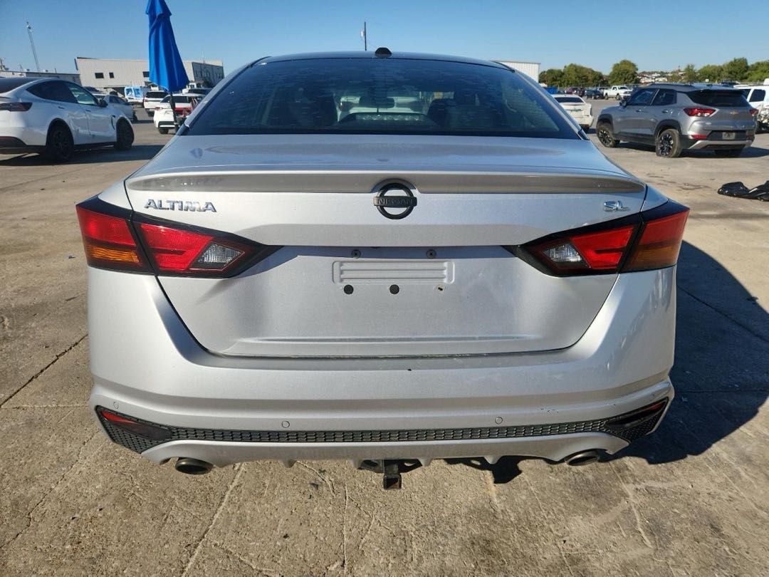 Car Image 2019 NISSAN ALTIMA