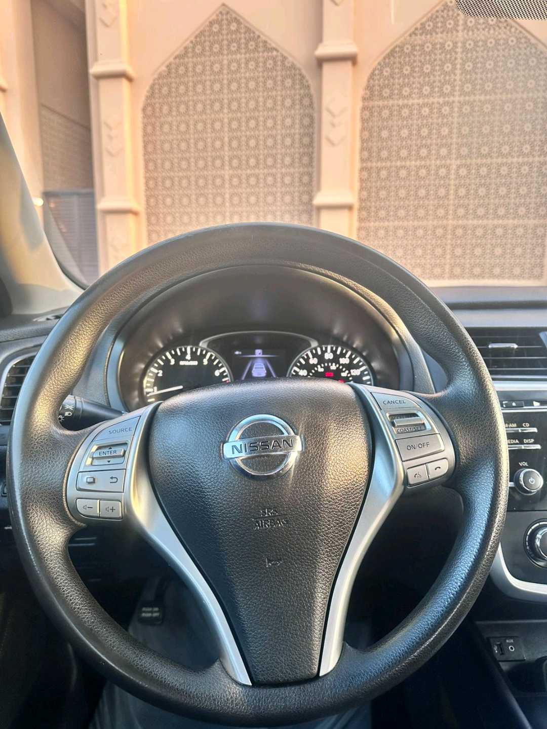 Car Image 2016 NISSAN ALTIMA SL
