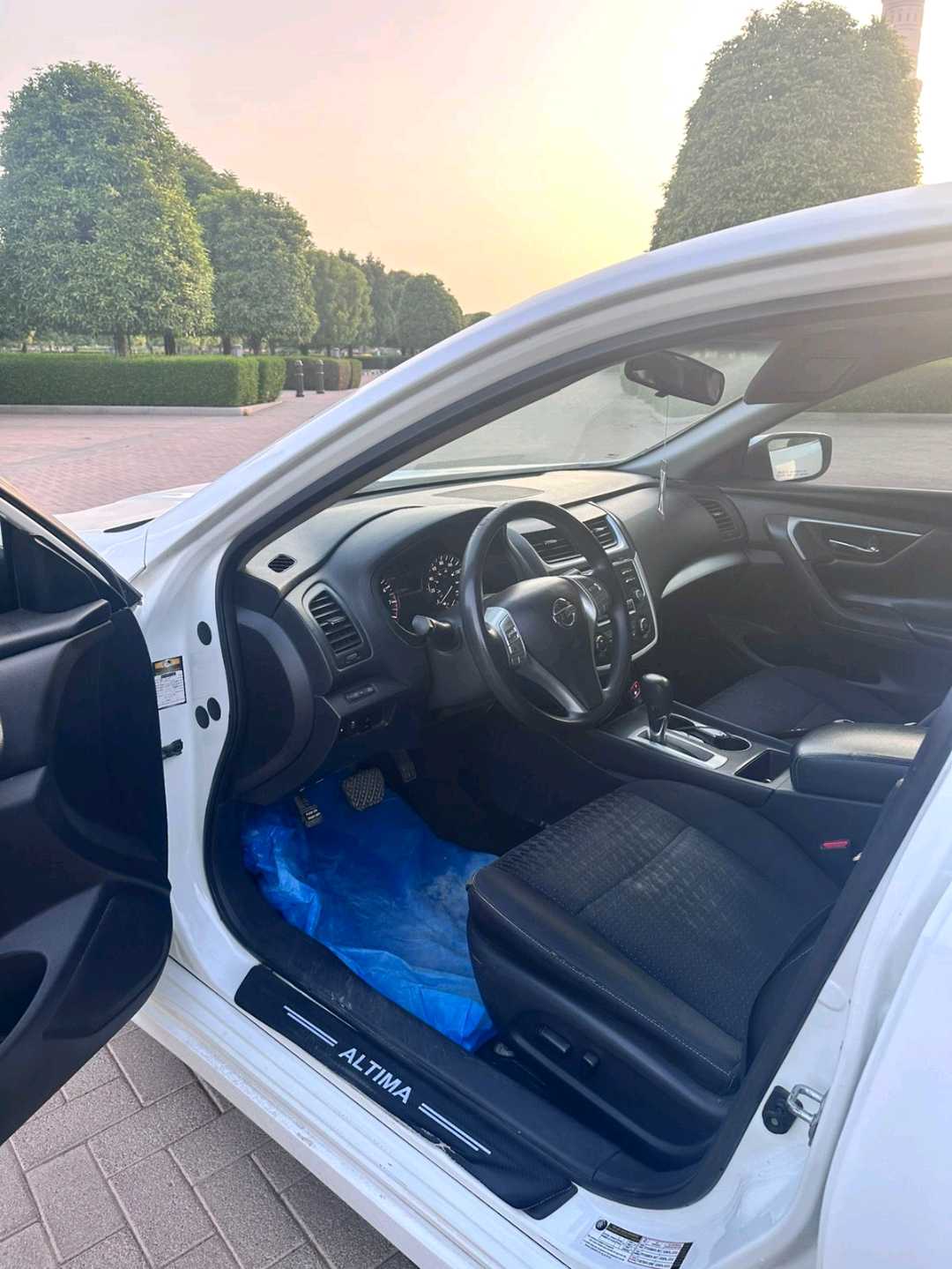 Car Image 2016 NISSAN ALTIMA SL