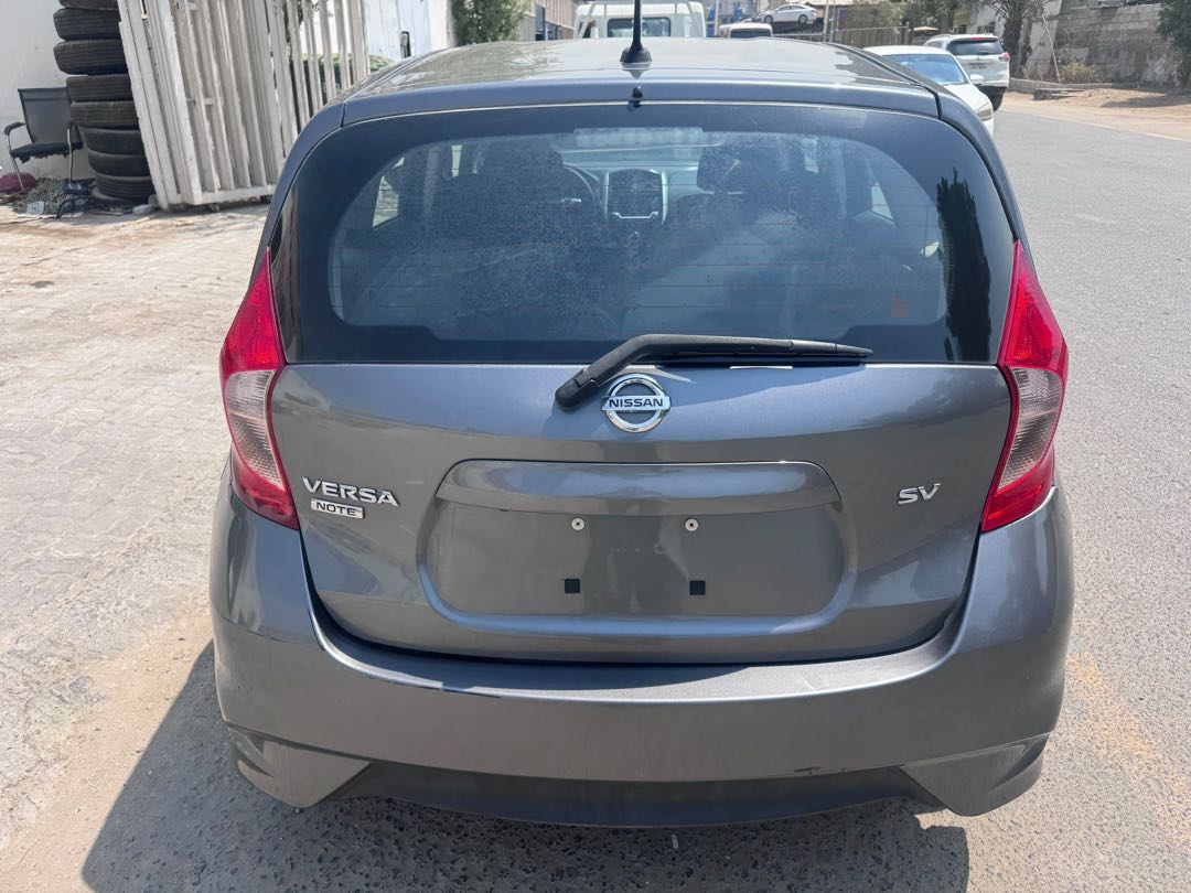 Car Image 2018 NISSAN VERSA