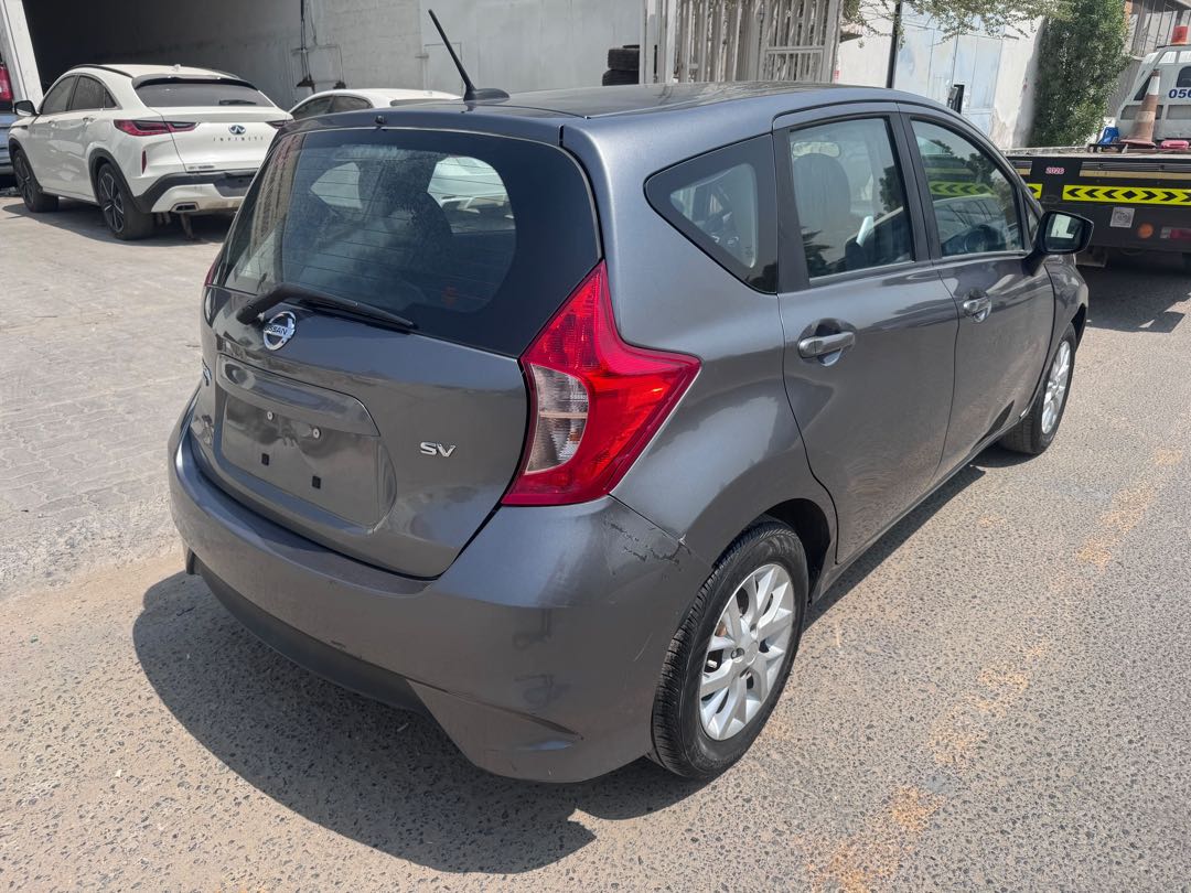 Car Image 2018 NISSAN VERSA