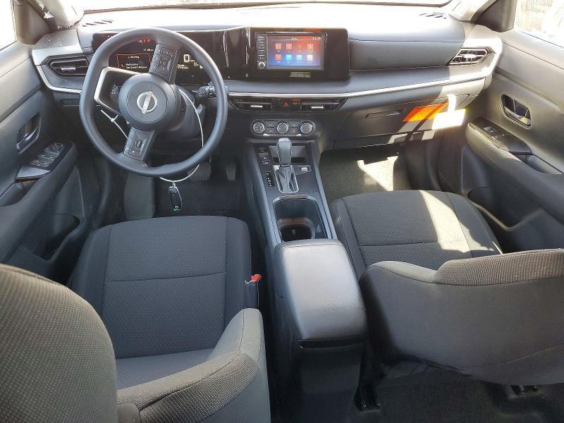 Car Image 2025 NISSAN KICKS